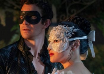 Bridgerton fans losing it over ‘steamy fairytale’ theme in new season 4 trailer