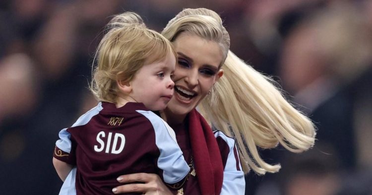 Kelly Osbourne enjoys special day out with son Sidney and her rarely seen brother Louis