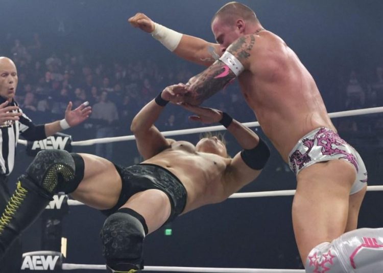 Wrestling star ‘explosively pooed his pants’ but had to finish the match