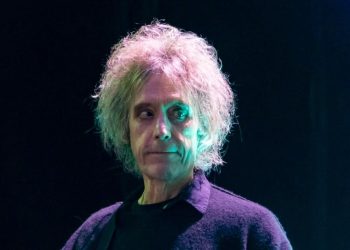 The Cure’s guitarist and keyboardist, Perry Bamonte, dies aged 65