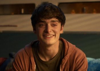 Stranger Things fans thank Noah Schnapp after powerful coming out scene