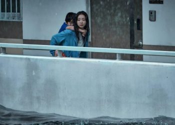 Netflix viewers race to watch ‘maddening’ dystopian movie despite shocking reviews