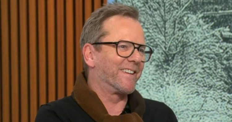 Kiefer Sutherland talks about his comedic shift in new movie “Tinsel Town”