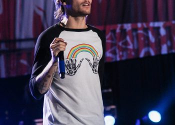 Famous birthdays for Dec. 24: Louis Tomlinson, Ricky Martin