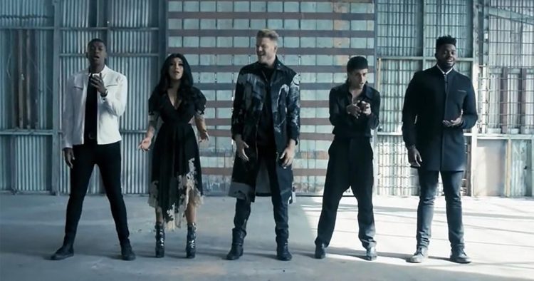 Pentatonix: Friendships and harmonies