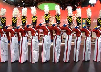 The Rockettes perform "Parade of the Wooden Soldiers"