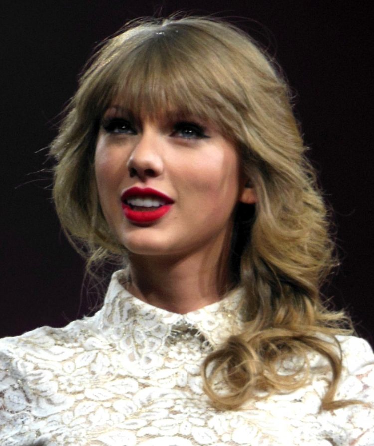 Taylor Swift’s ‘Life of a Showgirl’ tops U.S. album chart