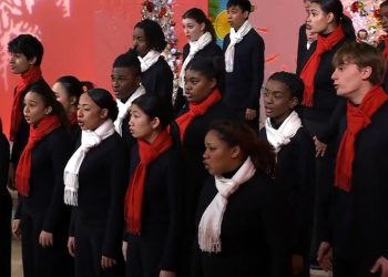 Young People's Chorus of New York City: "Jolly Toyland"