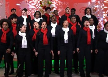 Young People’s Chorus of New York City: “Deck the Halls”