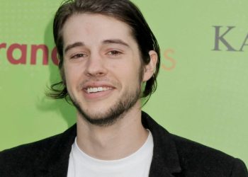 High School Musical 3 star arrested for possession of child pornography